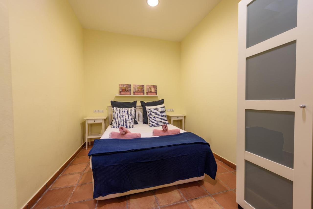 Ramblasrentals Chic & Spacious Flat Pool Table 15M Ramblas - Parking - Wifi Barcelona Exterior photo